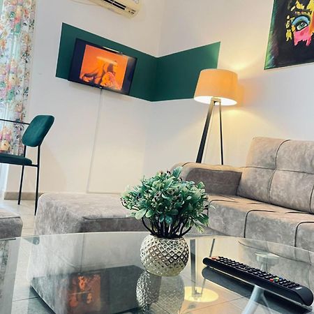 Top Central Apartment Tirana Exterior photo