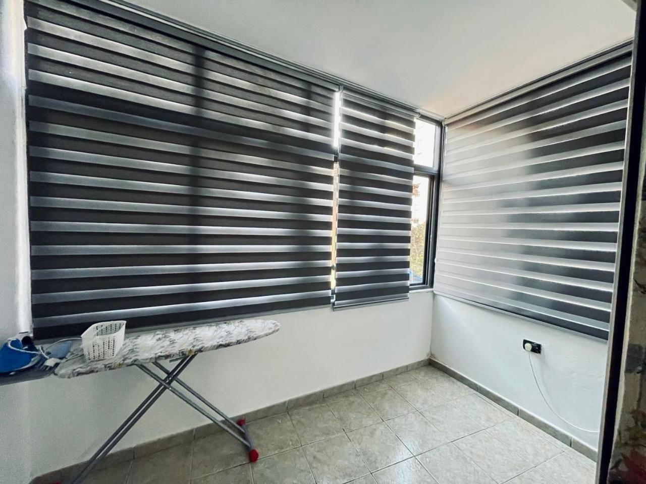 Top Central Apartment Tirana Exterior photo